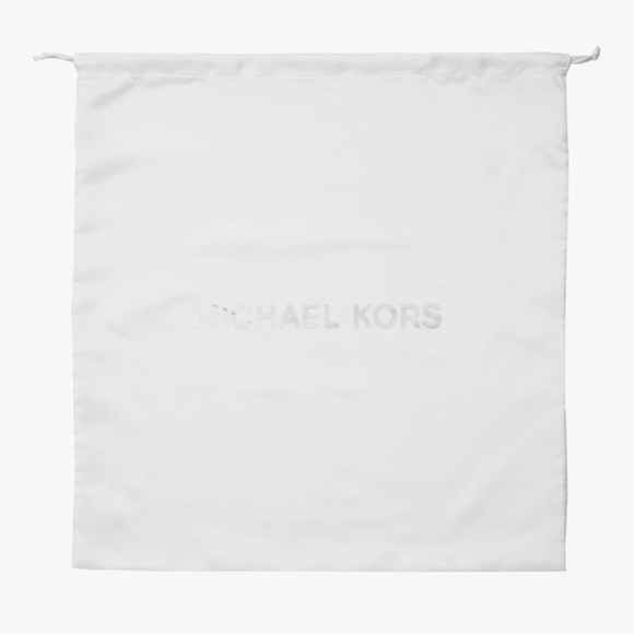 Live Show Giveaway MICHAEL KORS or a Thank You Card - Picture 1 of 2